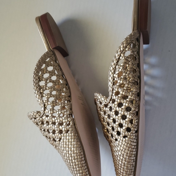 Comfortview Gold Metallic color Sandals Slip On sz 8.5 - Picture 5 of 10